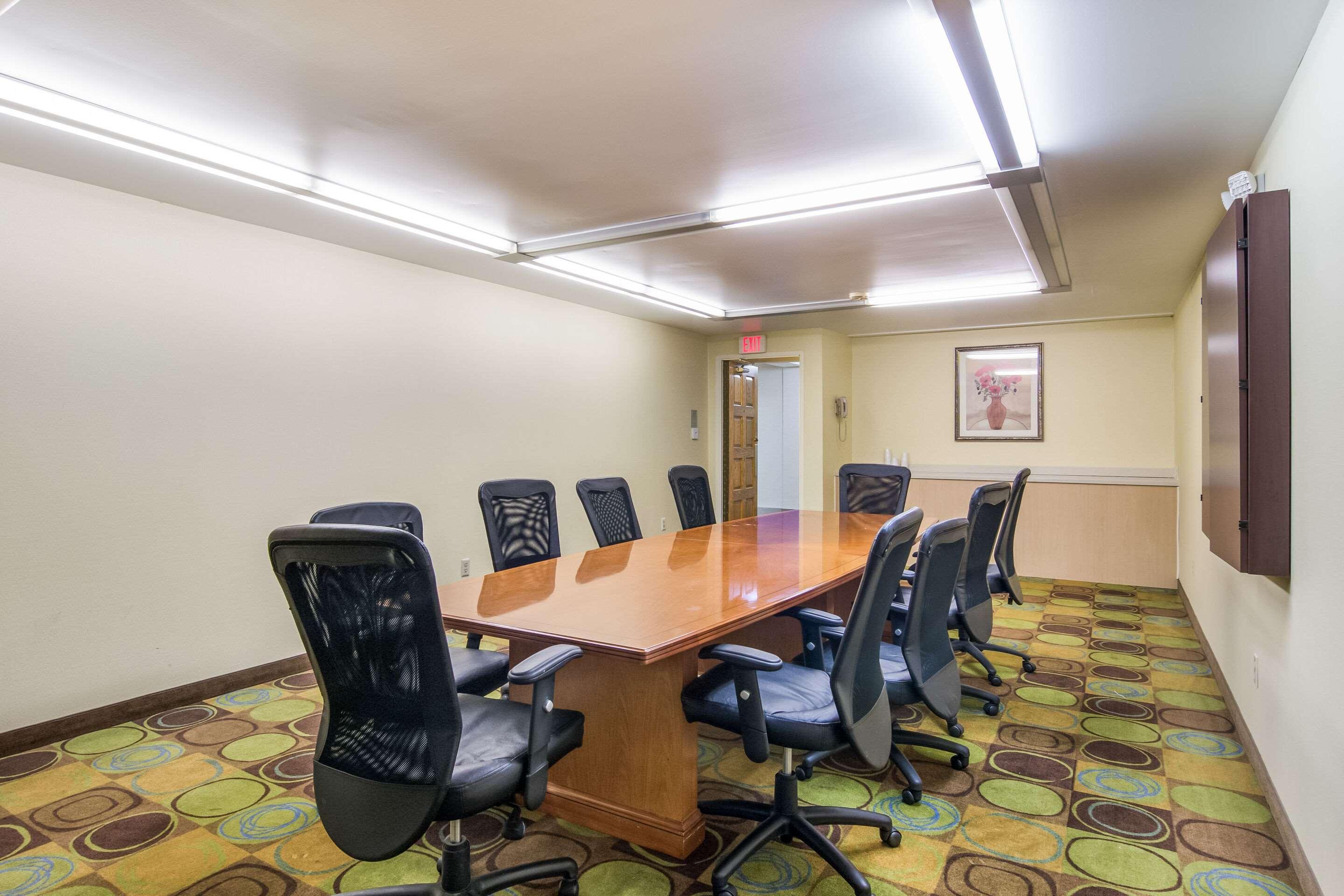 וורונה Mainstay Suites מראה חיצוני תמונה